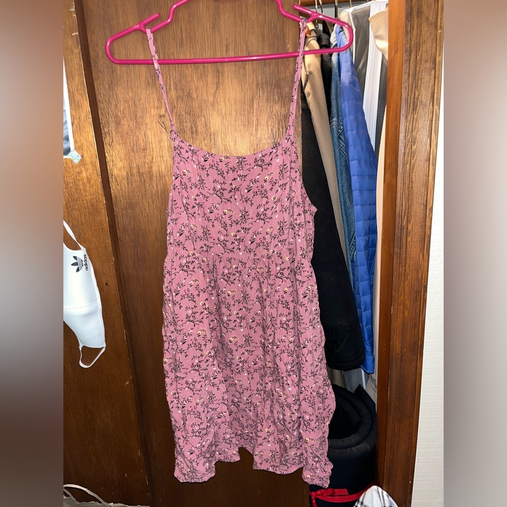 floral print dress with pockets